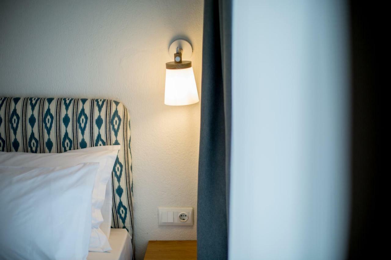 The Papoutsakis Apartments Nikiti  Eksteriør billede